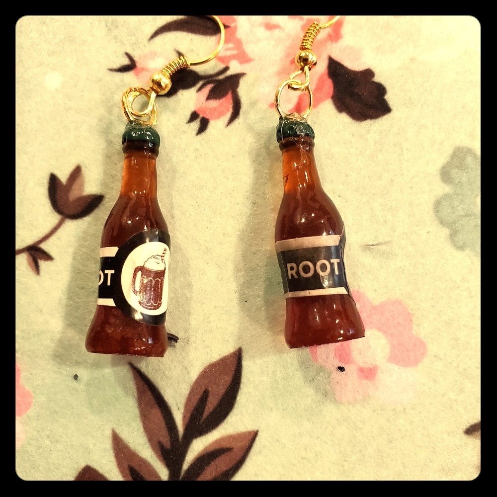 Rootbeer soda earrings